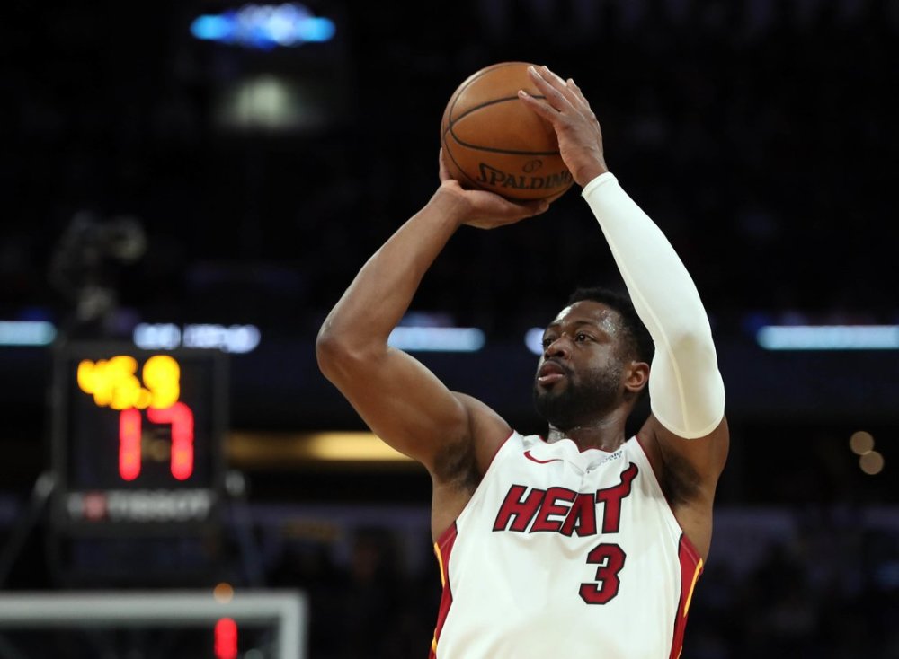 乔丹的得分神话：37.1分赛季为何至今无人能破？