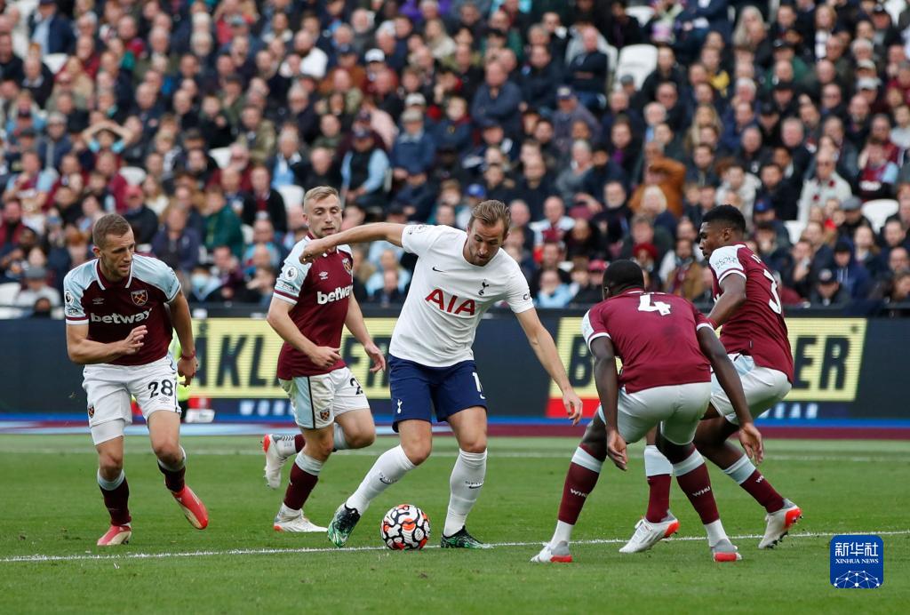 在牌桌上非 在牌桌上非